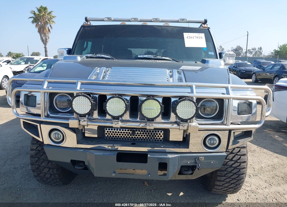 2005 HUMMER H2 SUV VIN: 5GRGN23UX5H102049