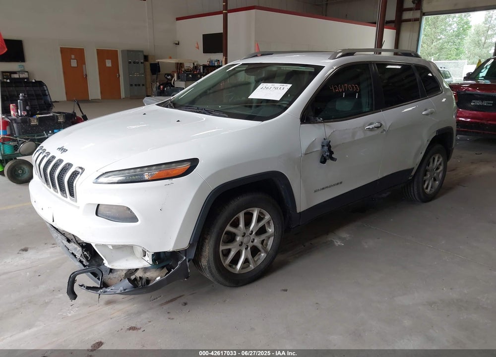 2014 JEEP CHEROKEE VIN: 1C4PJLCB5EW101744