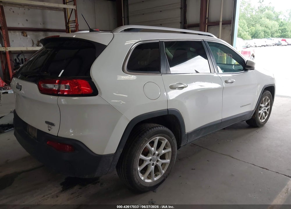 2014 JEEP CHEROKEE VIN: 1C4PJLCB5EW101744