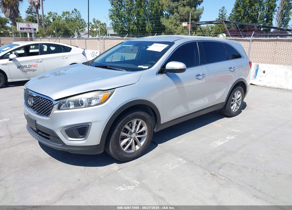 2016 KIA SORENTO 2.4L L VIN: 5XYPG4A33GG029619