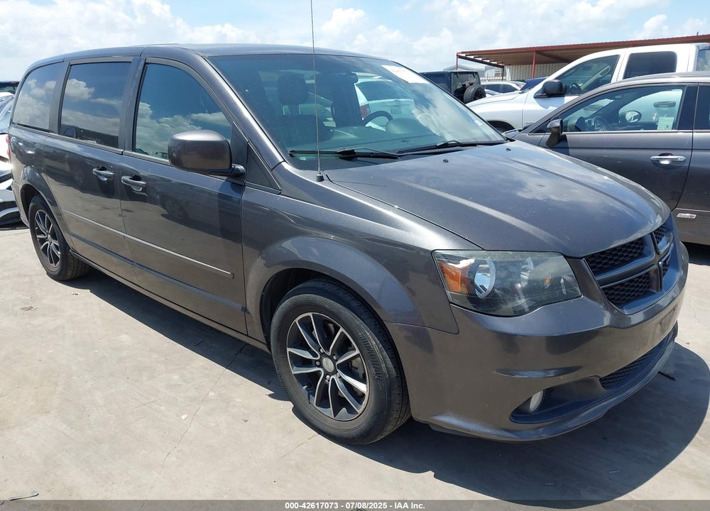 2015 DODGE GRAND CARAVAN R/T VIN: 2C4RDGEG0FR555863