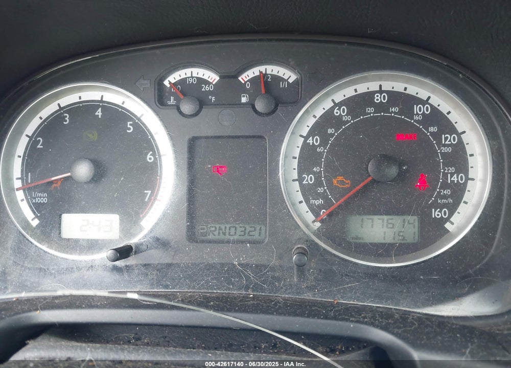 2004 VOLKSWAGEN JETTA GL VIN: 3VWRK69M44M064262