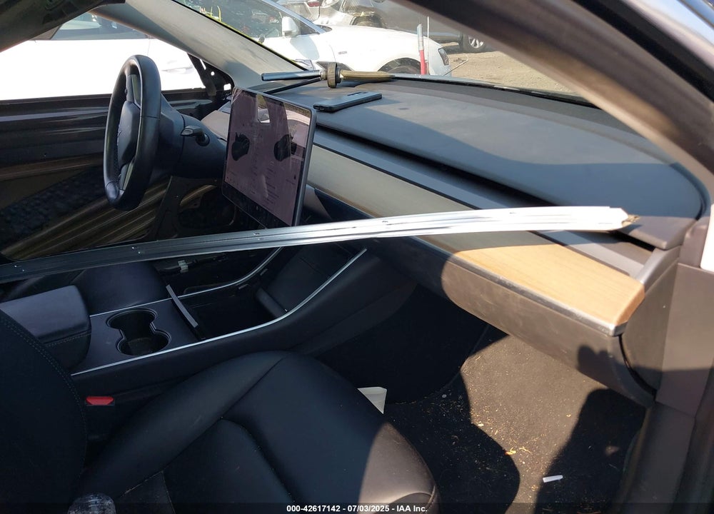 2019 TESLA MODEL 3 VIN: 5YJ3E1EA1KF313469