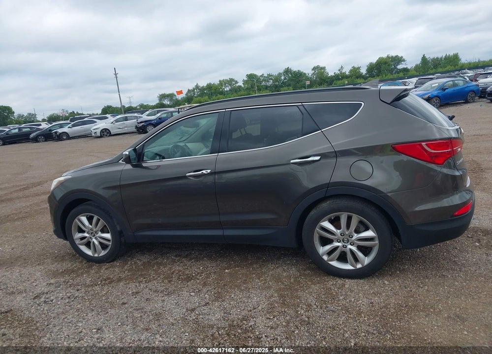 2013 HYUNDAI SANTA FE VIN: 5XYZU3LA5DG081613