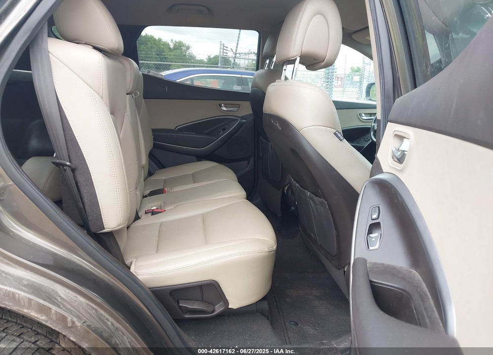 2013 HYUNDAI SANTA FE VIN: 5XYZU3LA5DG081613