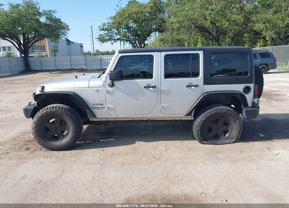 2011 SPORT JEEP WRANGLER UNLIMITED VIN: 1J4BA3H13BL622897