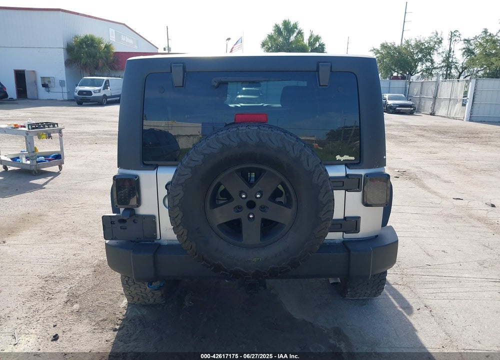 2011 SPORT JEEP WRANGLER UNLIMITED VIN: 1J4BA3H13BL622897