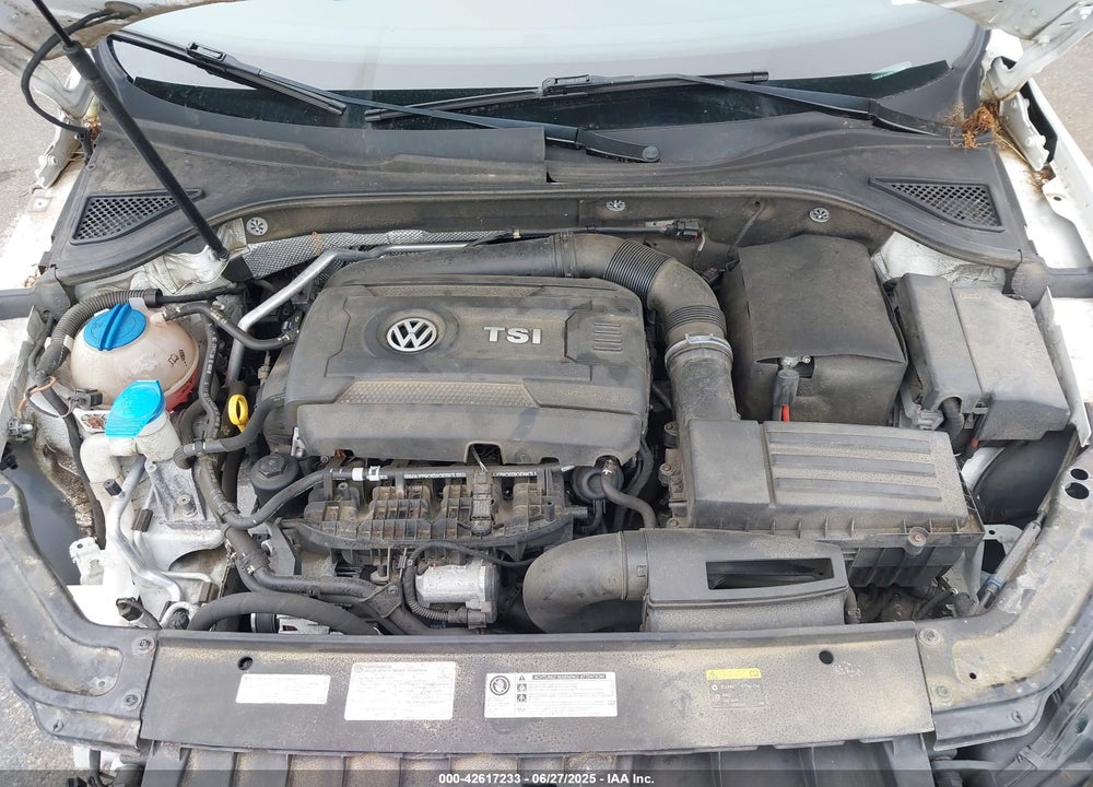 2016 VOLKSWAGEN PASSAT VIN: 1VWCS7A38GC026439