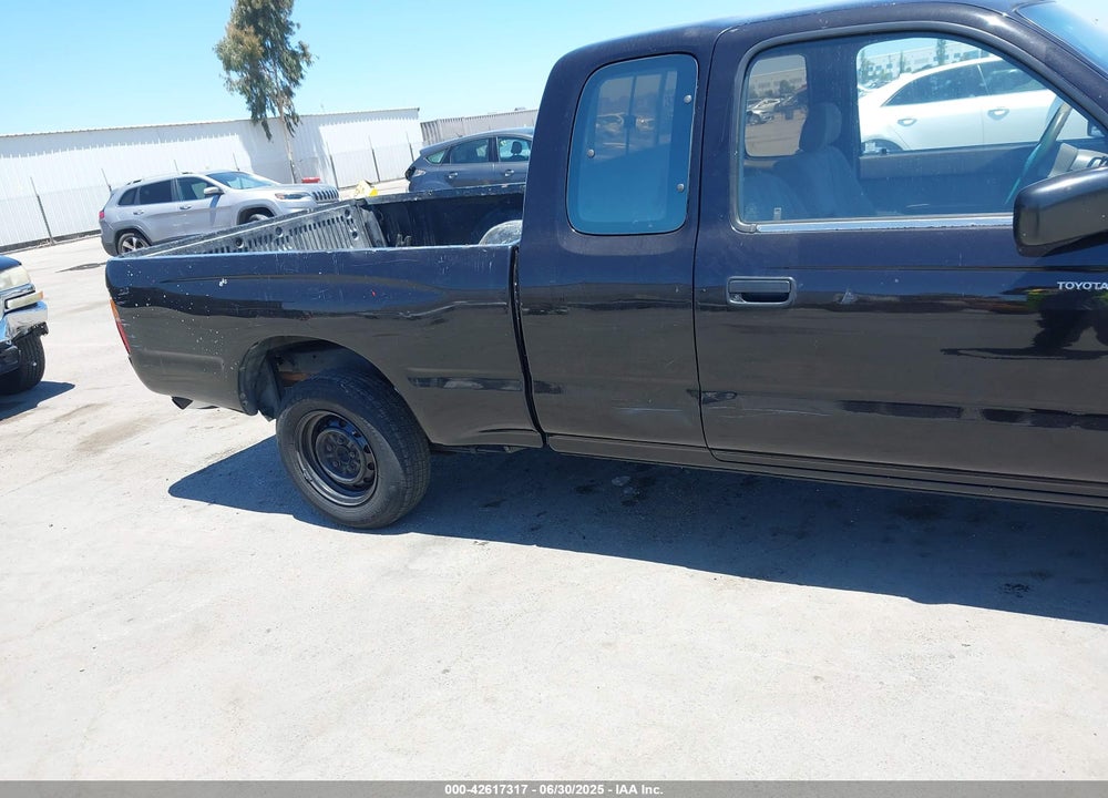 1997 TOYOTA TACOMA XTRACAB VIN: 4TAVN52N7VZ326244
