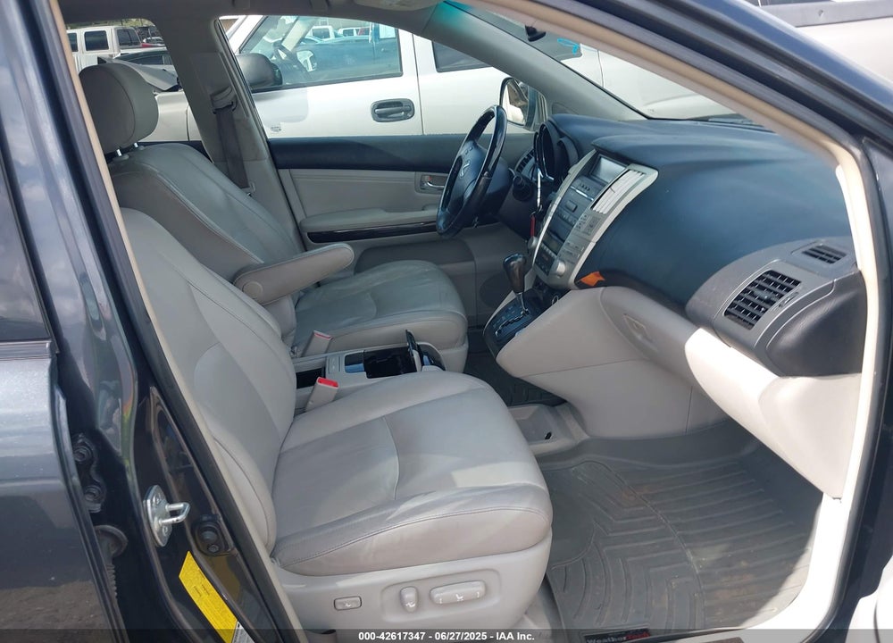 2008 LEXUS RX350 VIN: 2T2HK31U38C063185