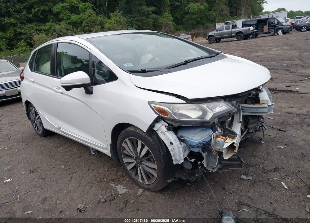 2016 HONDA FIT EX VIN: JHMGK5H75GX041876