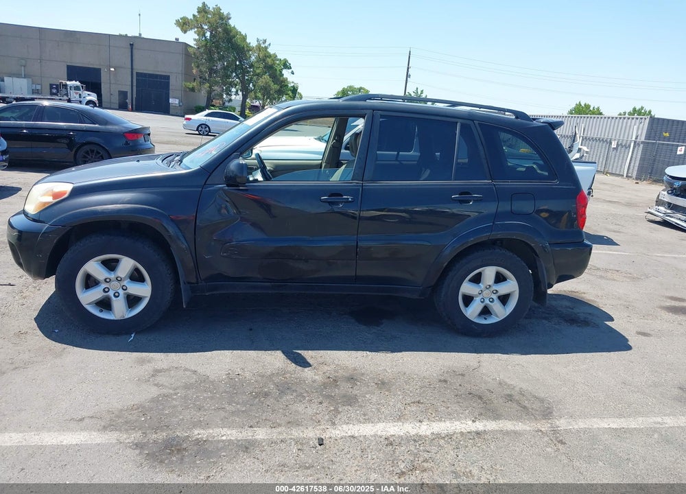 2005 TOYOTA RAV4 VIN: JTEHD20V956025560