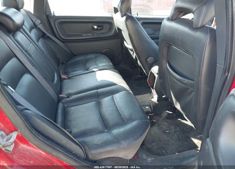 1998 VOLVO V70 AWD VIN: YV1LZ5640W2526081