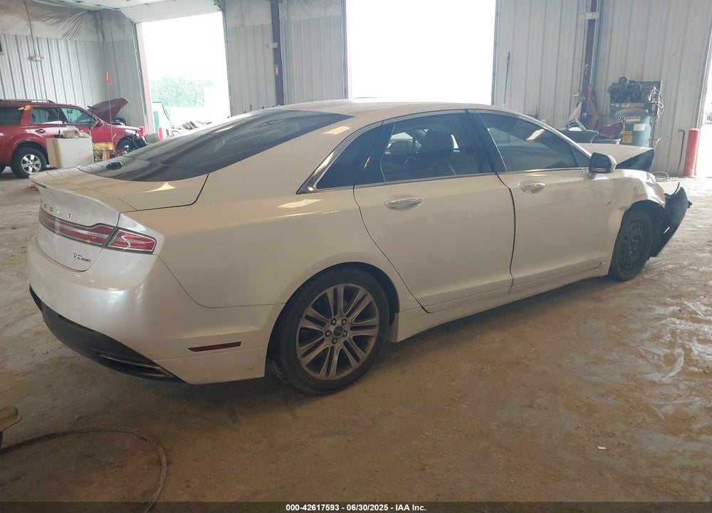 2014 LINCOLN MKZ VIN: 3LN6L2G99ER818704