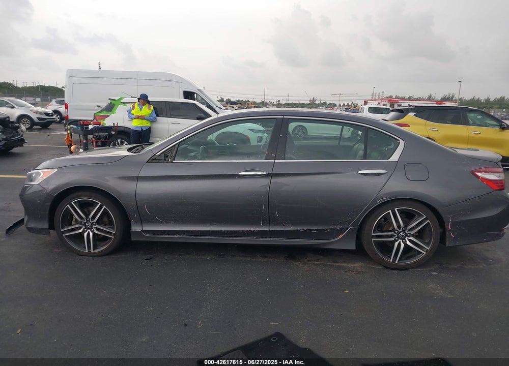 2017 HONDA ACCORD VIN: 1HGCR2F10HA223869