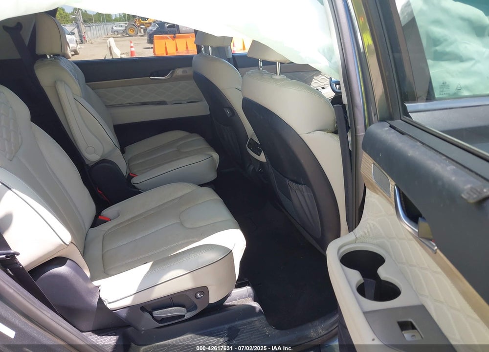 2022 HYUNDAI PALISADE VIN: KM8R74HEXNU351889