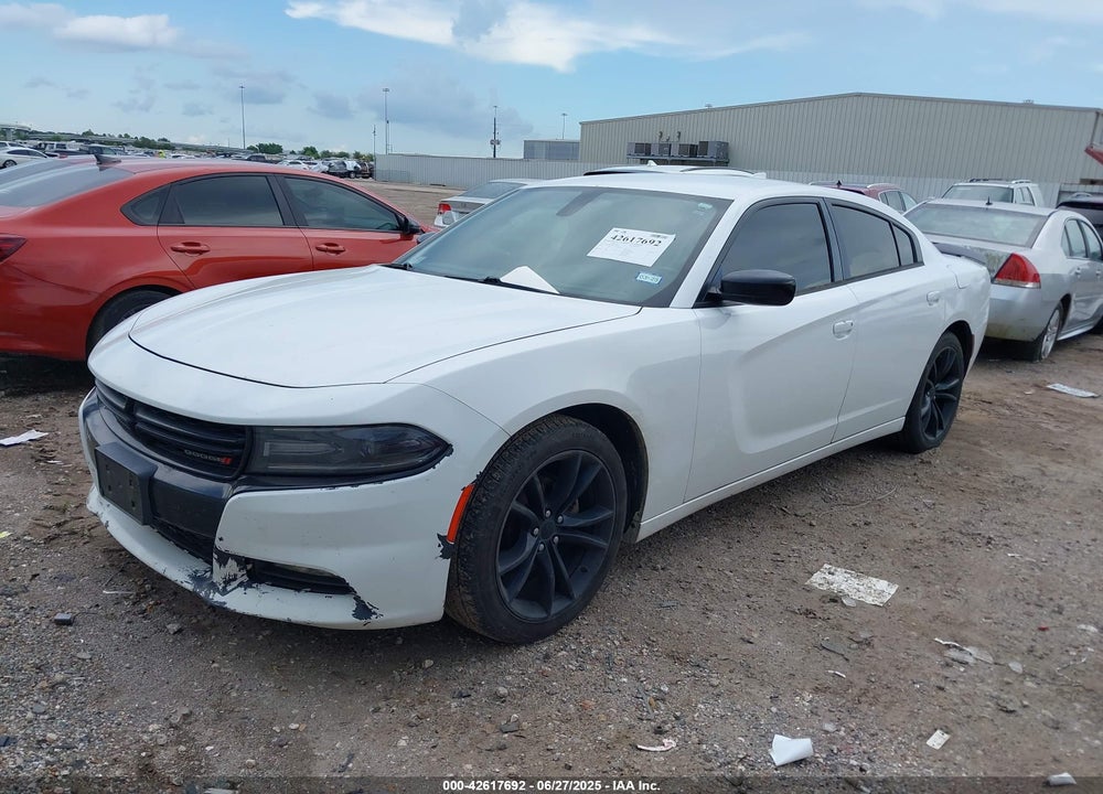 2016 DODGE CHARGER VIN: 2C3CDXHGXGH143740