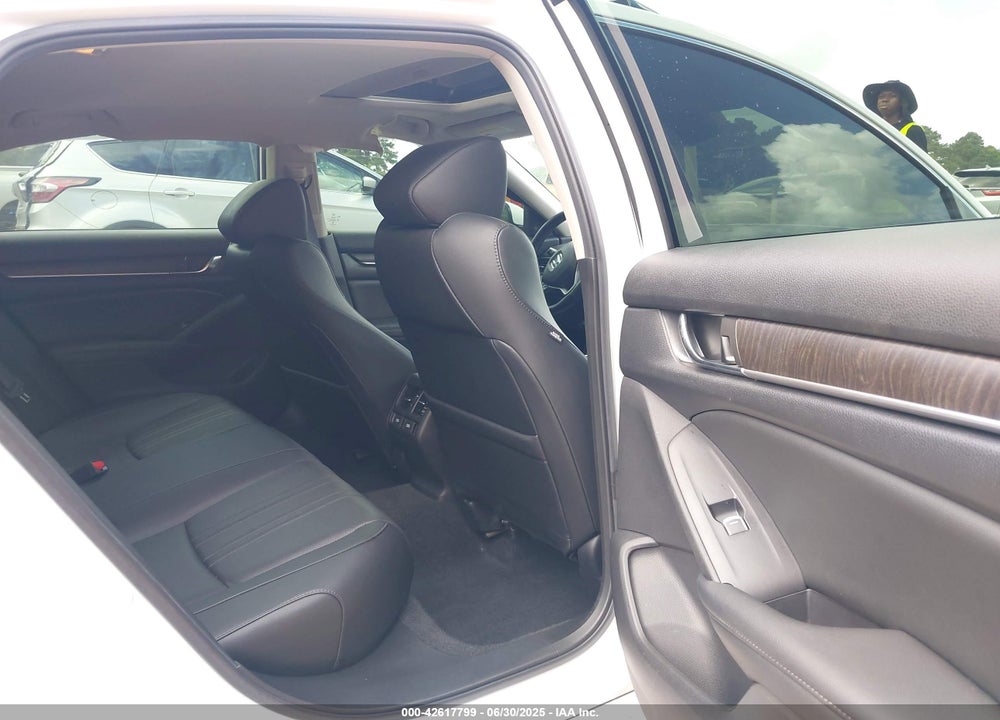 2021 HONDA ACCORD EX-L VIN: 1HGCV1F53MA099373