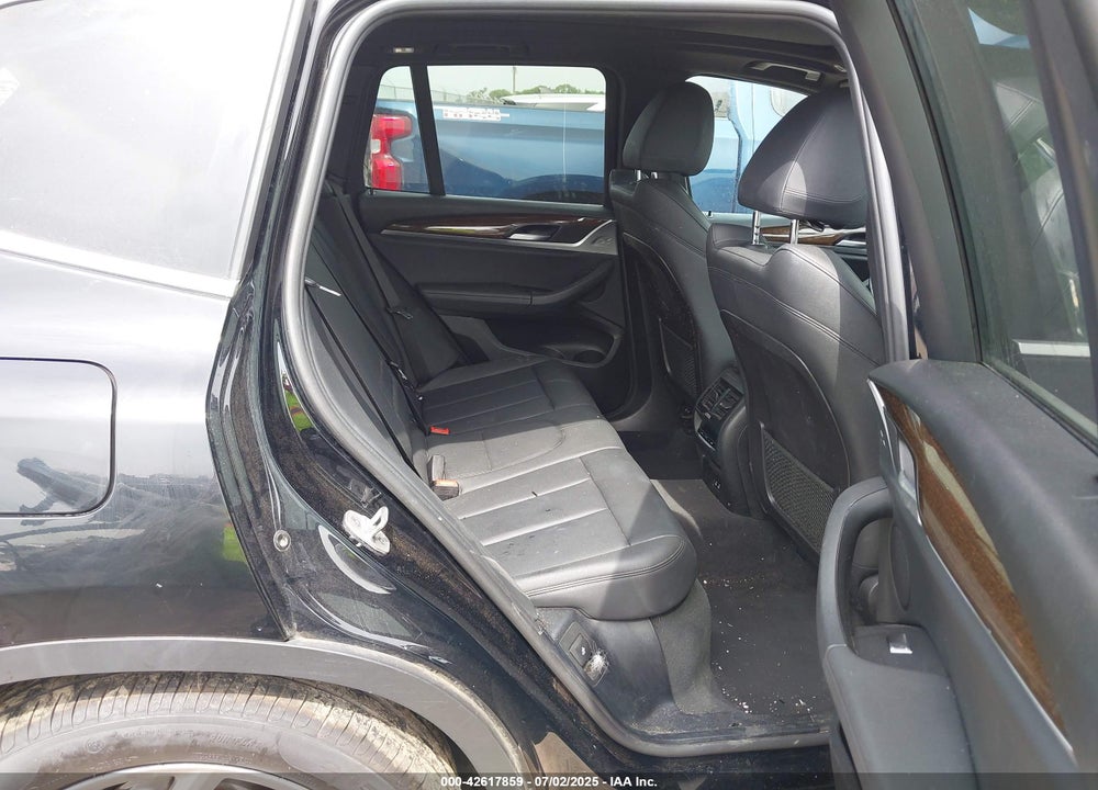 2021 BMW X3 VIN: 5UXTY5C03M9E37248