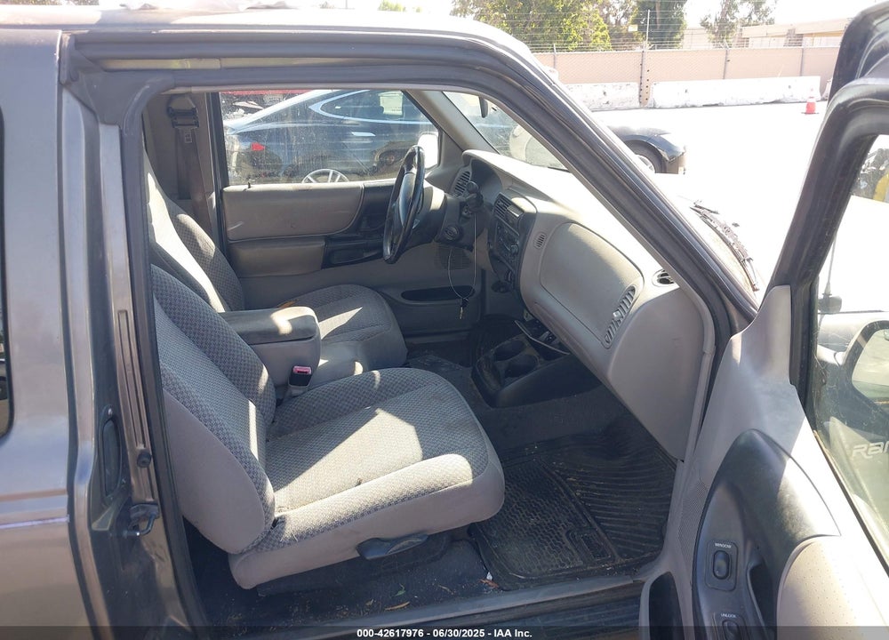 1999 FORD RANGER VIN: 1FTYR14V6XPA90132