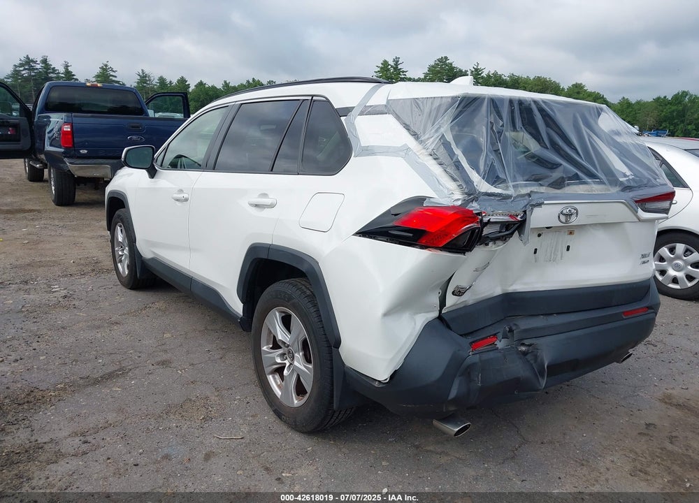 2019 TOYOTA RAV4 VIN: JTMP1RFV6KD515454