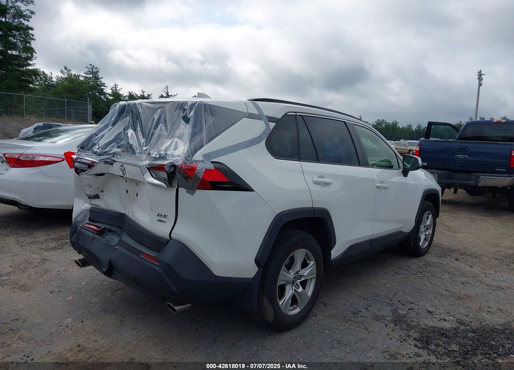 2019 TOYOTA RAV4 VIN: JTMP1RFV6KD515454