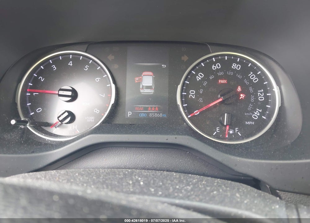 2019 TOYOTA RAV4 VIN: JTMP1RFV6KD515454