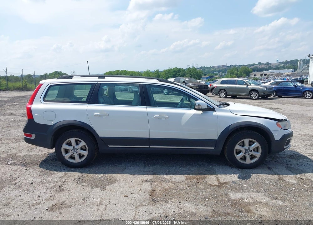 2010 VOLVO XC70 VIN: YV4960BZXA1092924