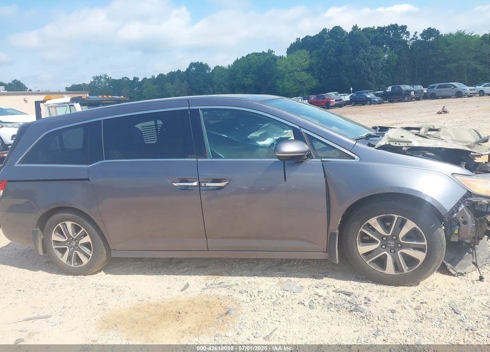 2015 HONDA ODYSSEY TOURING/TOURING ELITE VIN: 5FNRL5H95FB127156