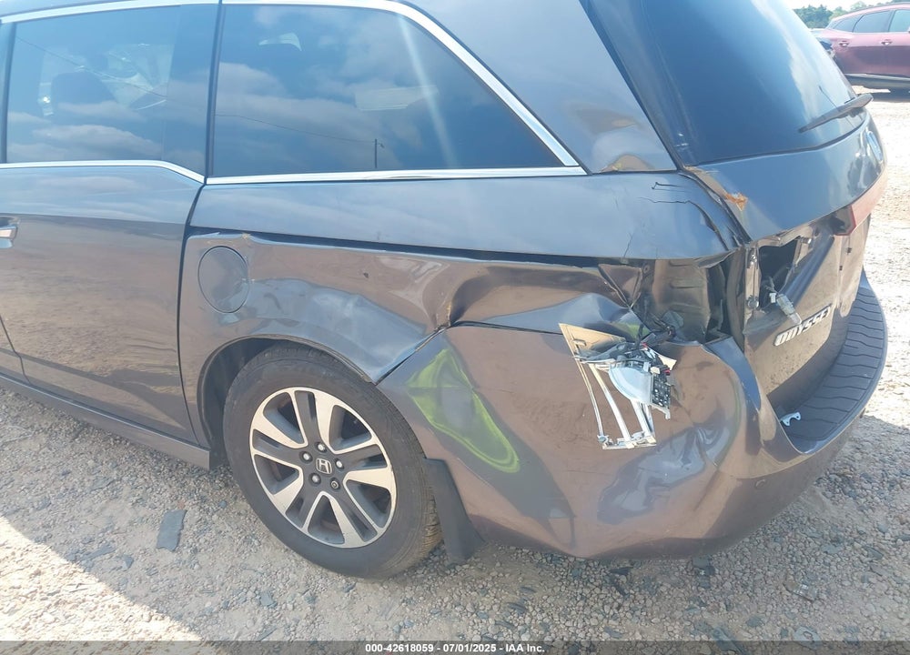 2015 HONDA ODYSSEY TOURING/TOURING ELITE VIN: 5FNRL5H95FB127156