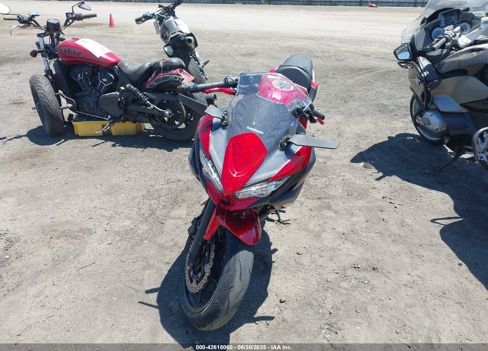 2024 KAWASAKI EX650 R VIN: ML5EXER18RDAC2627