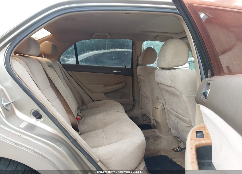 2004 HONDA ACCORD 2.4 EX VIN: JHMCM56684C022664