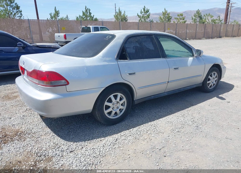 2002 HONDA ACCORD 2.3 SE VIN: JHMCG56742C018852
