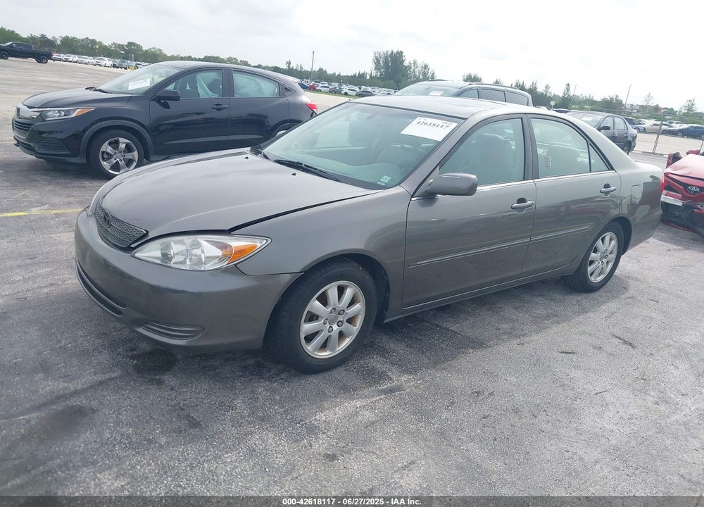 2002 TOYOTA CAMRY XLE V6 VIN: 4T1BF30K52U517666
