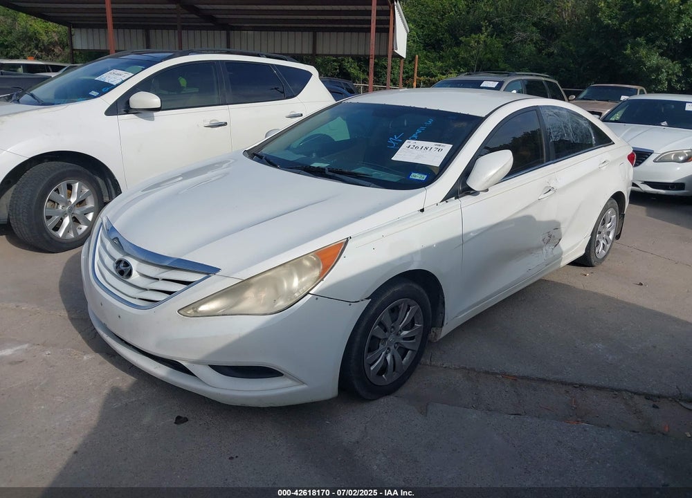 2011 HYUNDAI SONATA VIN: 5NPEB4AC3BH240391