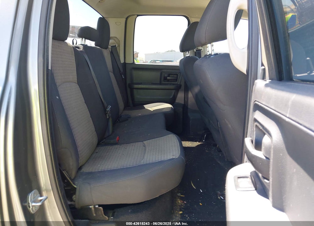 2012 RAM 1500 ST VIN: 1C6RD7FPXCS109624