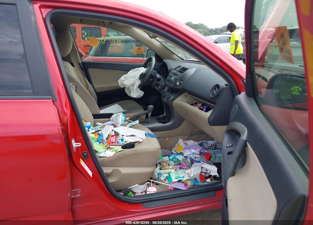 2012 TOYOTA RAV4 VIN: JTMZF4DV7C5046712