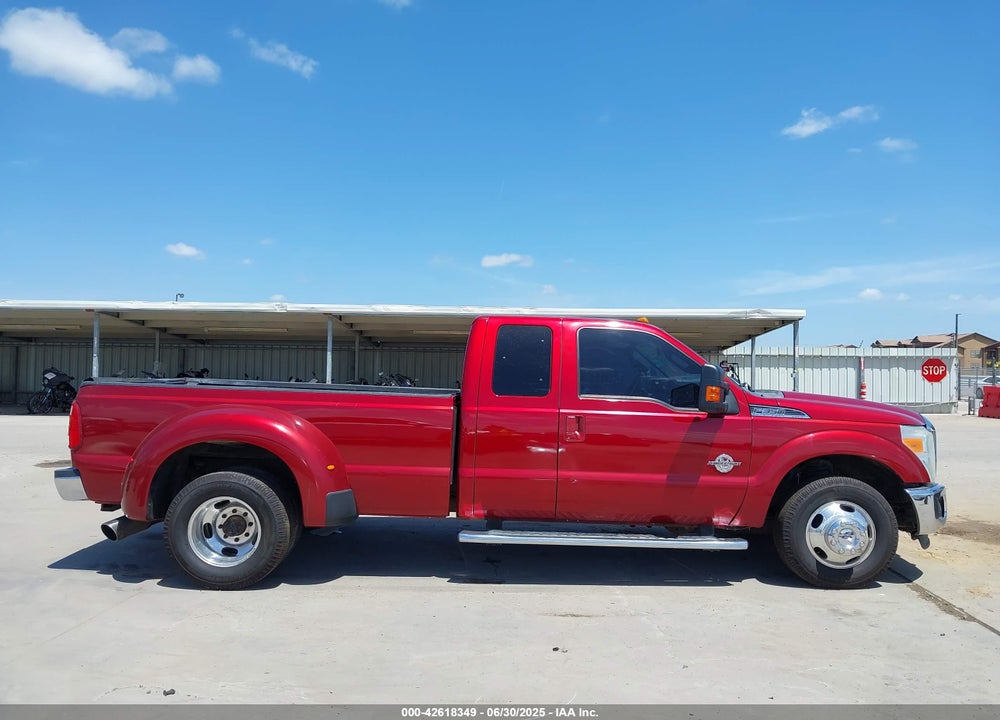 2015 FORD F-350 LARIAT VIN: 1FT8X3CT6FEC22219