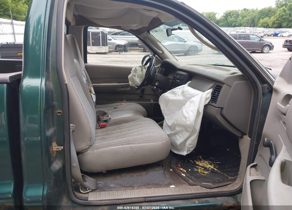 2002 DODGE DAKOTA VIN: 1B7GG16X42S572717