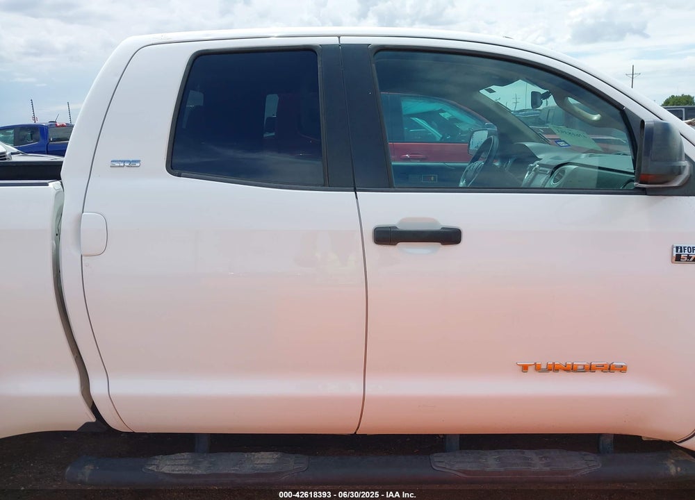 2016 TOYOTA TUNDRA SR5 5.7L V8 VIN: 5TFUW5F10GX507639