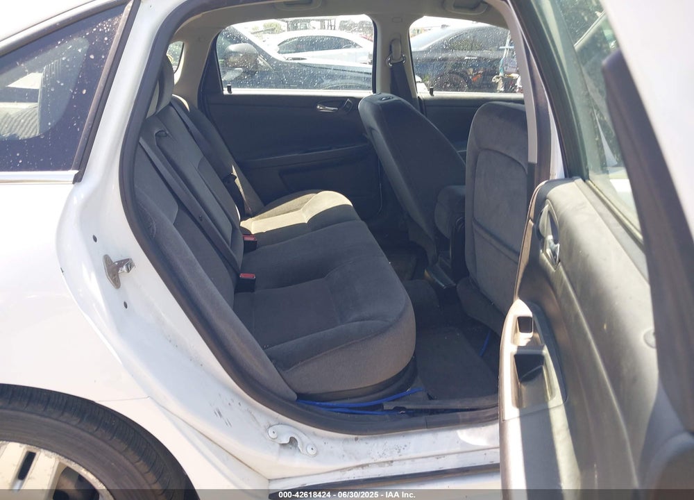 2011 CHEVROLET IMPALA LT VIN: 2G1WB5EK4B1250305