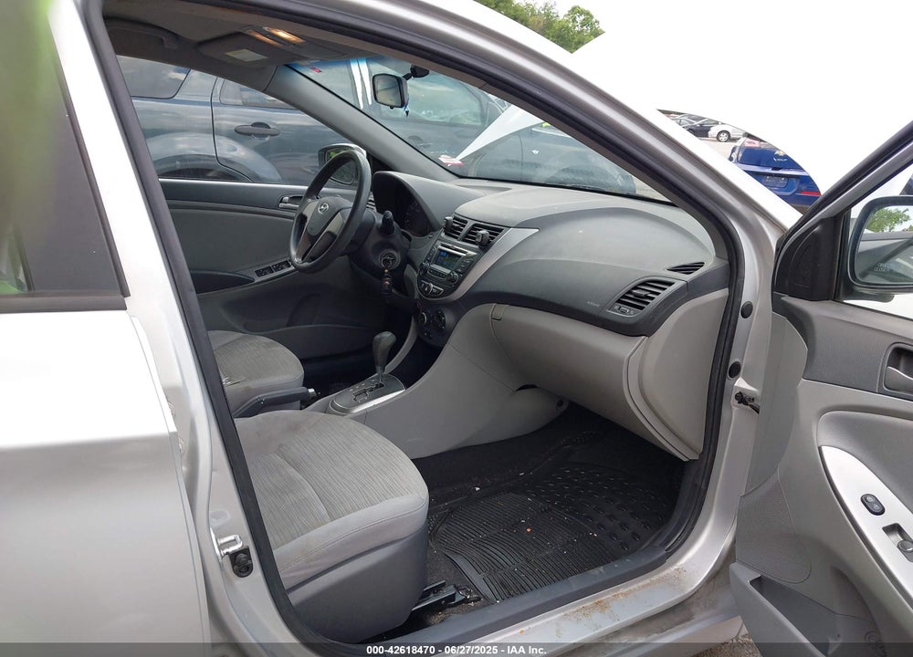 2016 HYUNDAI ACCENT SE VIN: KMHCT4AE2GU051729