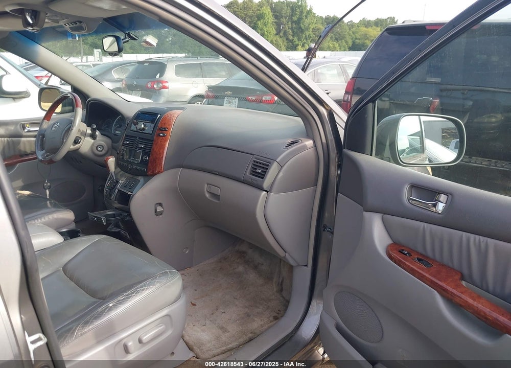 2005 TOYOTA SIENNA XLE LIMITED VIN: 5TDZA22C15S362771