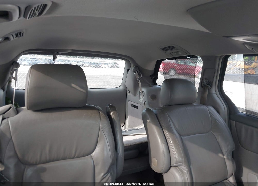 2005 TOYOTA SIENNA XLE LIMITED VIN: 5TDZA22C15S362771