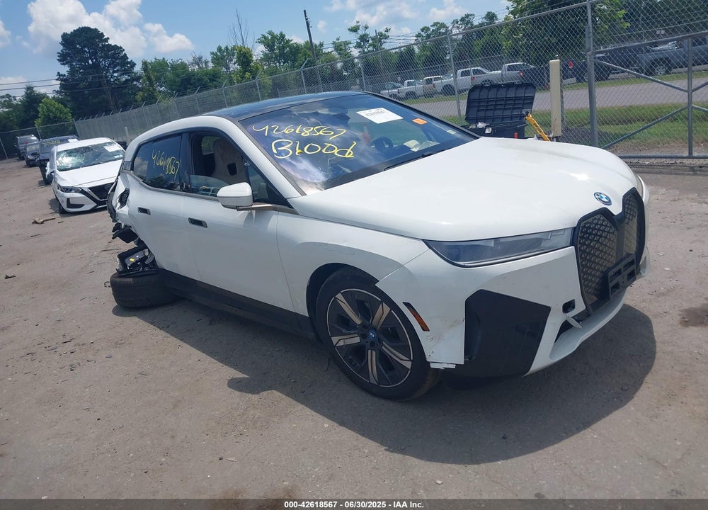 2025 BMW IX XDRIVE50 VIN: WB523CF06SCS88211
