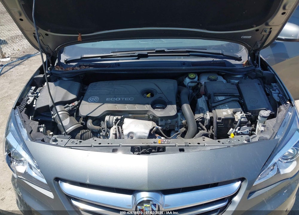 2018 BUICK CASCADA VIN: W04WH3N50JG051185