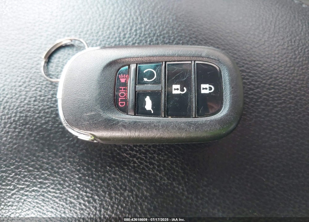 2025 HONDA CR-V HYBRID SPORT-L VIN: 5J6RS5H88SL000428