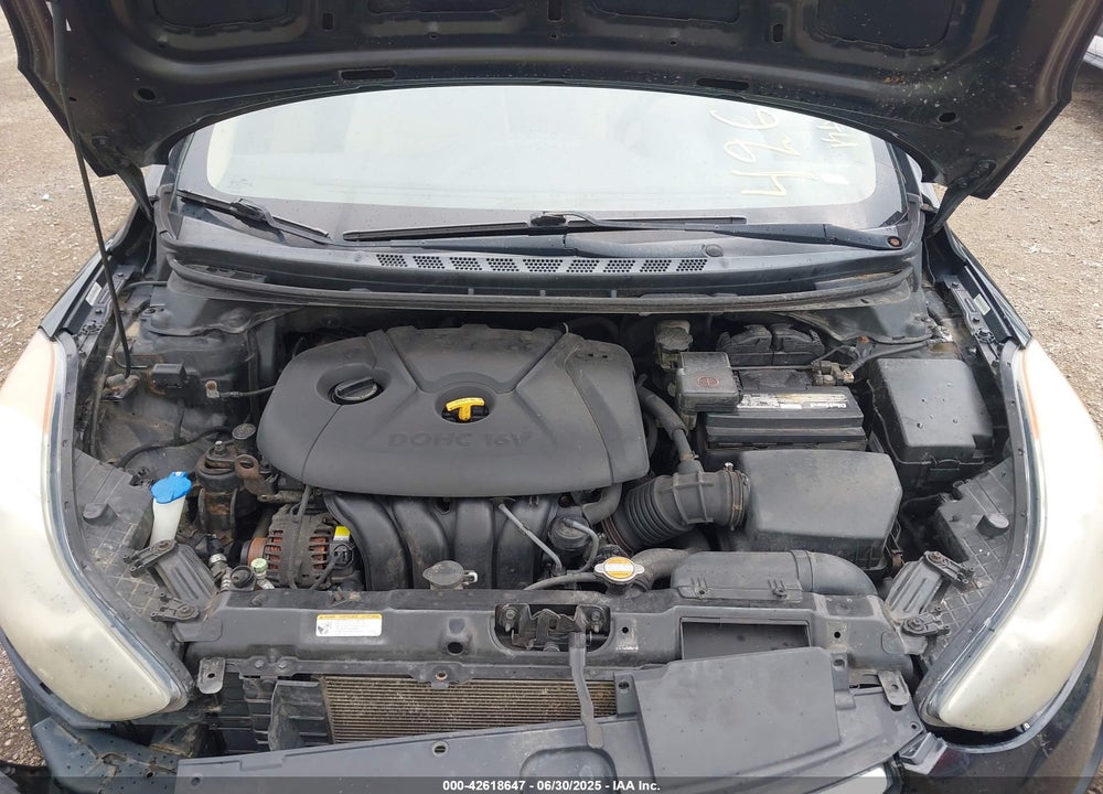 2011 HYUNDAI ELANTRA VIN: 5NPDH4AE3BH005582