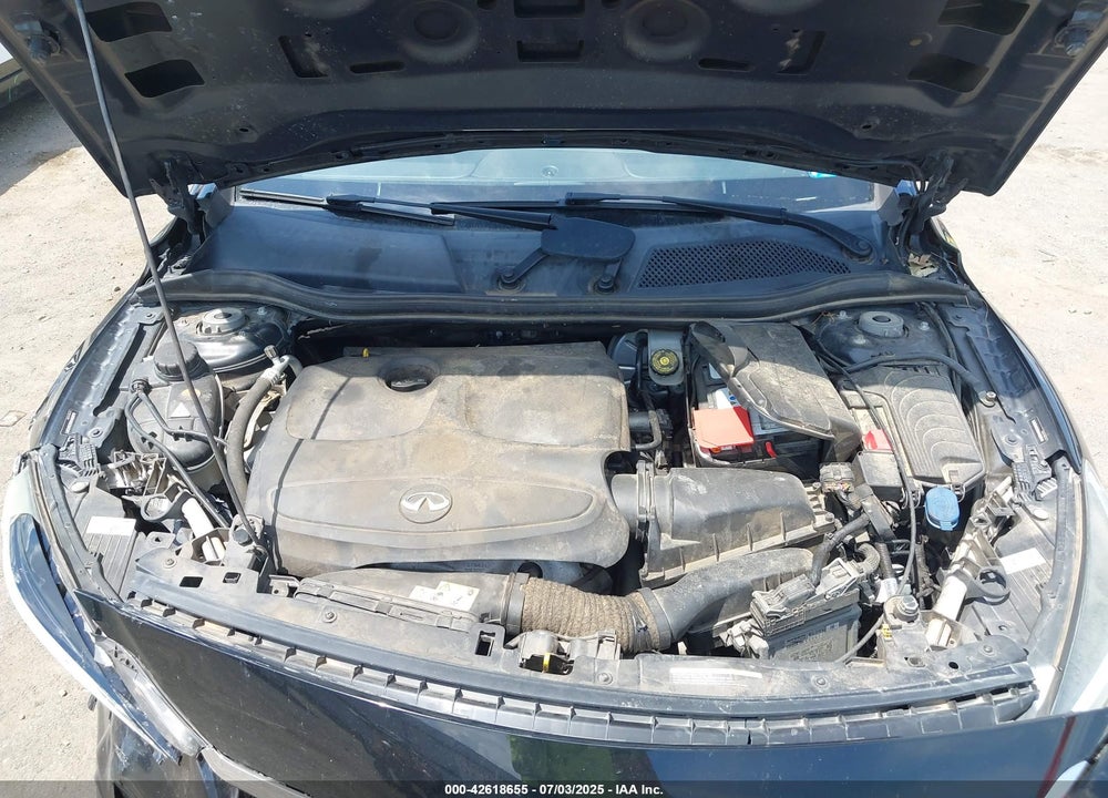2017 INFINITI QX30 VIN: SJKCH5CRXHA026010