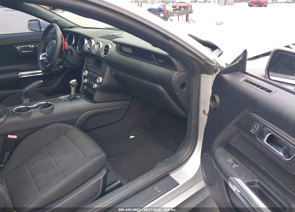 2015 FORD MUSTANG VIN: 1FA6P8AM1F5316868